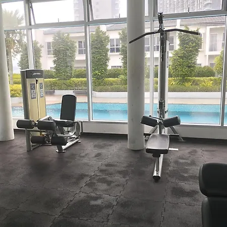 Cozy Luxe Condo In Southville City Bangi Exterior photo