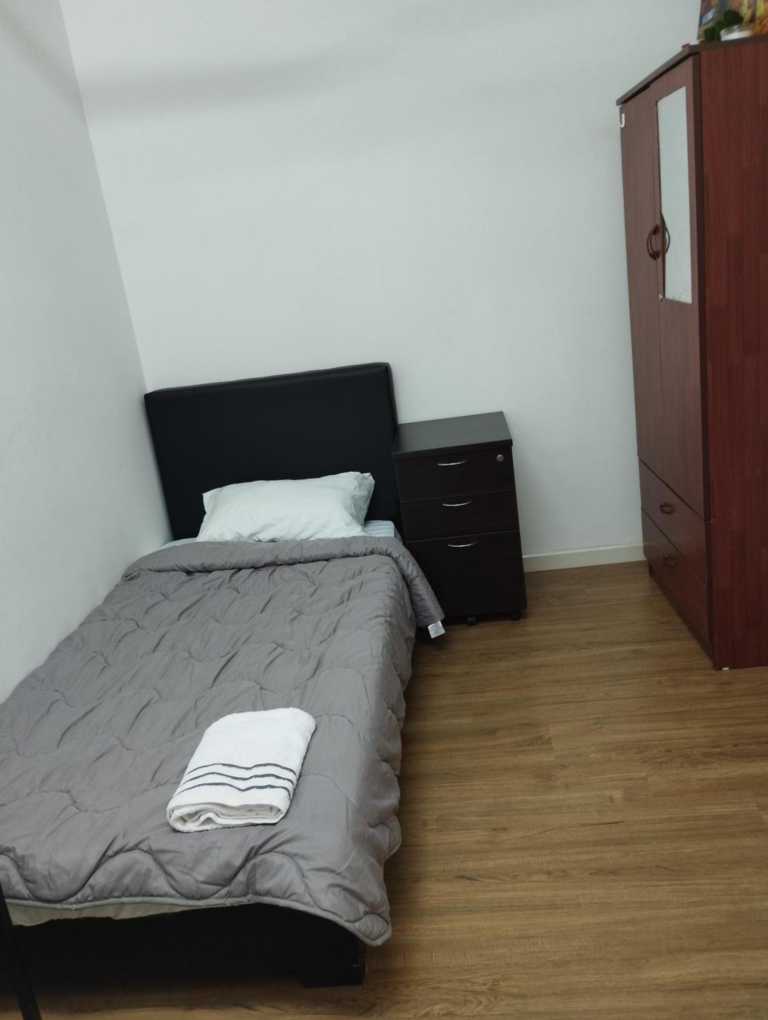 Cozy Luxe In Southville Apartment *